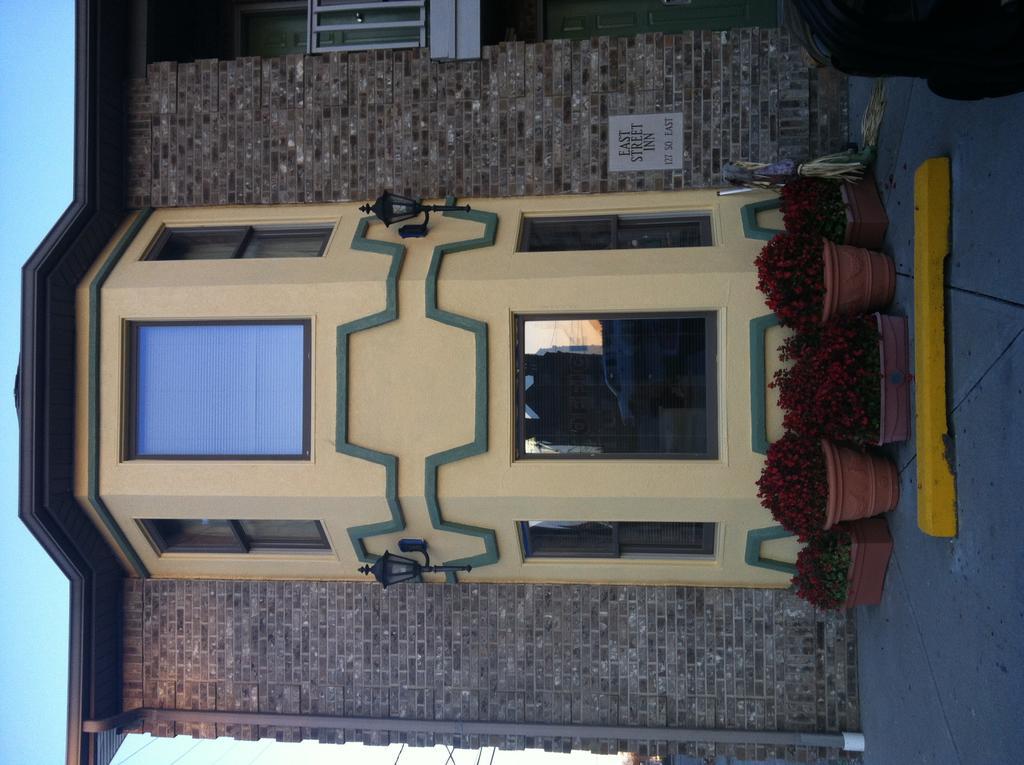 East Street Inn & Suites Tipton Exterior foto