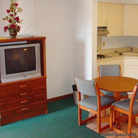 East Street Inn & Suites Tipton Quarto foto